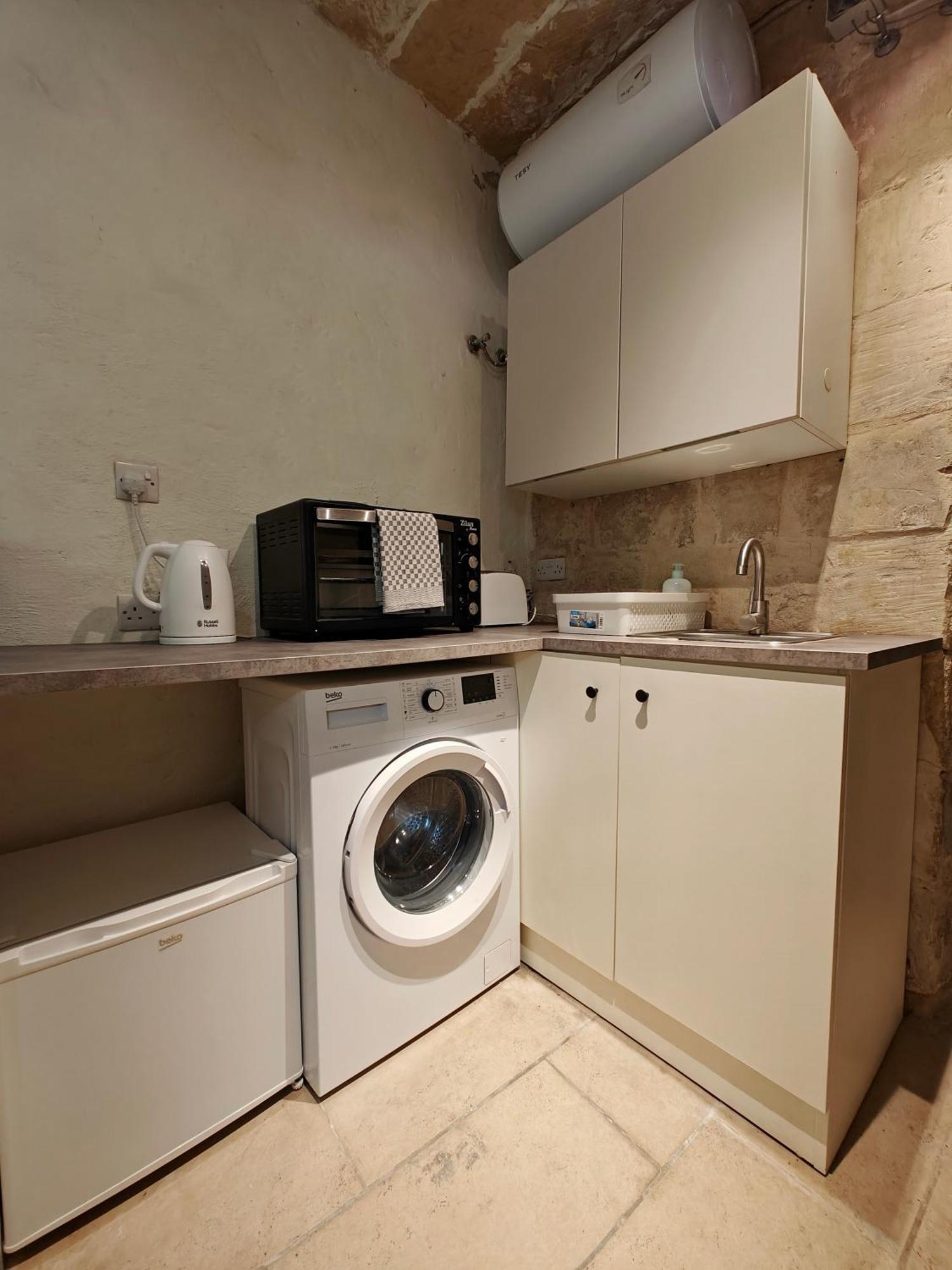 Travelers Stay Il-Il-Birgu Extérieur photo